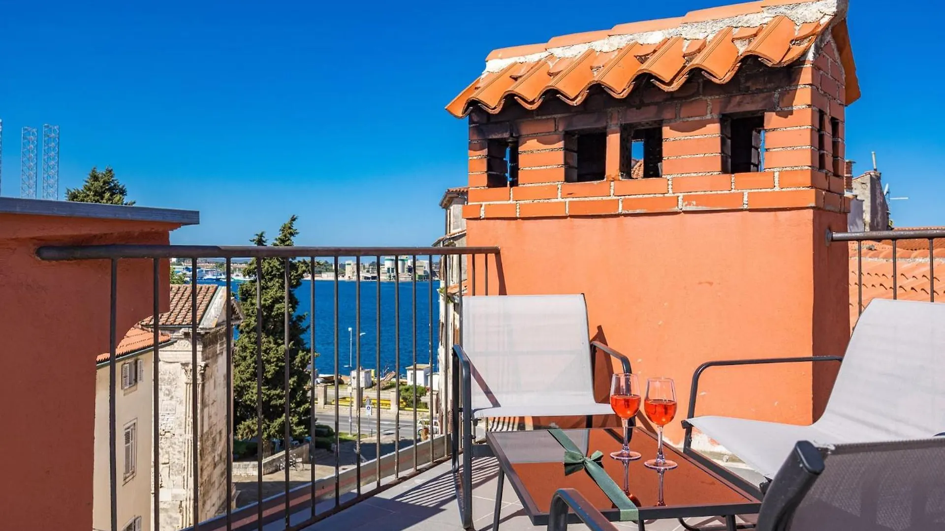 Capitolina Apartments - City Center Pula 0*,  Croatia